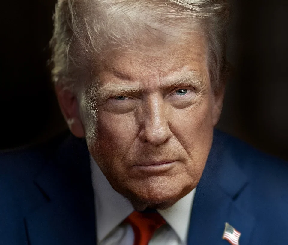 ŠTO JE ZAPRAVO TRUMP REKAO NAKON AMERIČKO-IZRAELSKOG NAPADA NA NUKLEARNA POSTROJENJA U IRANU